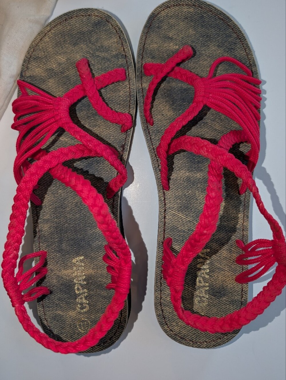 Capana Banyan Pink Rope Sandals, Size 11, Fuschia